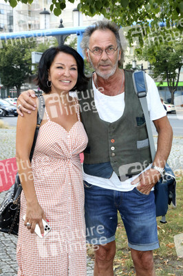 Photocall zur Spielzeiteröffnung der Komödie am Kurfürstendamm in Berlin