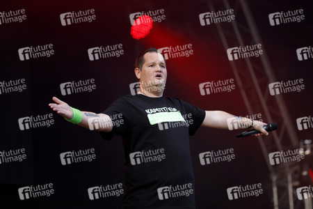 Konzert von Mia Julia Brückner in Bonn