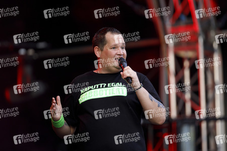 Konzert von Mia Julia Brückner in Bonn