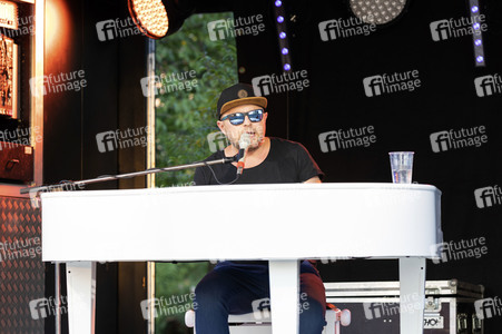 Konzert mit Anthony Weihs in Dresden