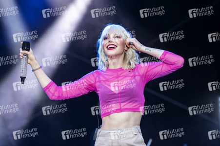 Konzert von Lina Larissa Strahl in Erfurt