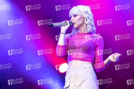 Konzert von Lina Larissa Strahl in Erfurt