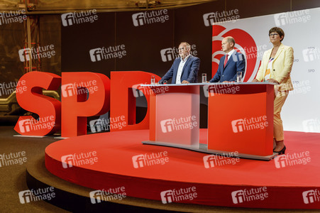 Pressekonferenz zur Nominierung von Olaf Scholz als Kanzlerkandidat in Berlin
