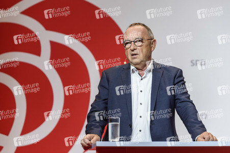 Pressekonferenz zur Nominierung von Olaf Scholz als Kanzlerkandidat in Berlin