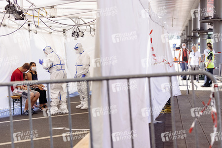 Corona-Testzentrum am Flufhafen Köln Bonn