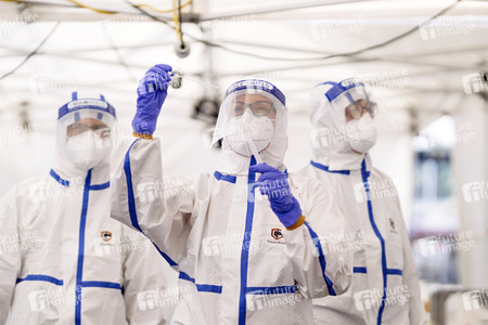 Corona-Testzentrum am Flufhafen Köln Bonn