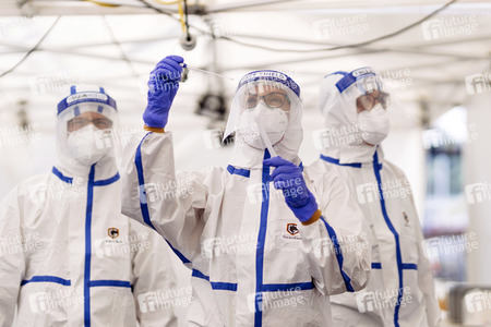 Corona-Testzentrum am Flufhafen Köln Bonn