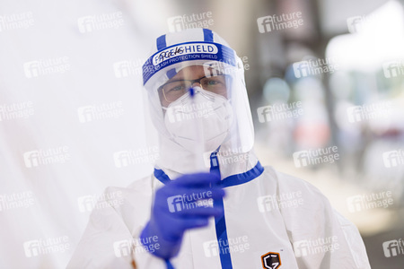 Corona-Testzentrum am Flufhafen Köln Bonn