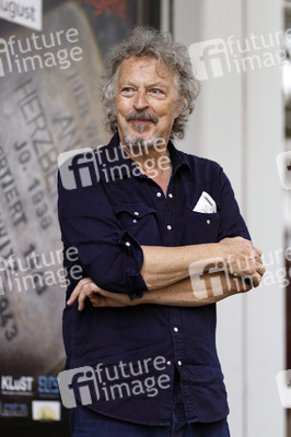 Aktion 'Glanz statt Hetze' in Köln