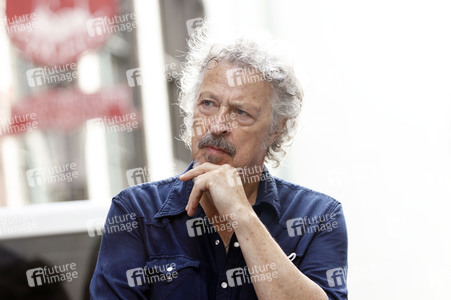 Aktion 'Glanz statt Hetze' in Köln