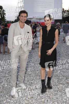 Filmpremiere 'Hello Again - Ein Tag für immer', Filmfest München Pop-Up