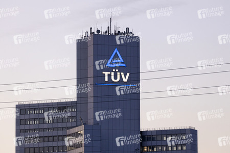 Symbolfoto TÜV Rheinland