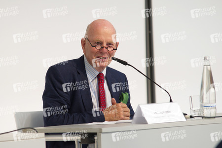 Pressekonferenz zum Realisierungswettbewerb für das künftige Exilmuseum Berlin
