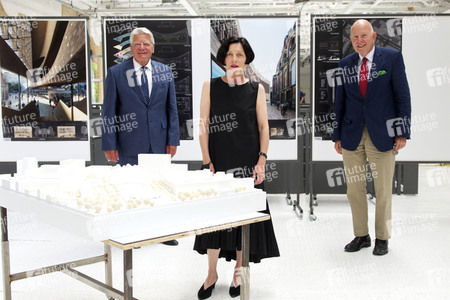 Pressekonferenz zum Realisierungswettbewerb für das künftige Exilmuseum Berlin