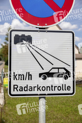 Symbolfoto Geschwindigkeitskontrolle