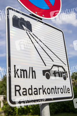 Symbolfoto Geschwindigkeitskontrolle