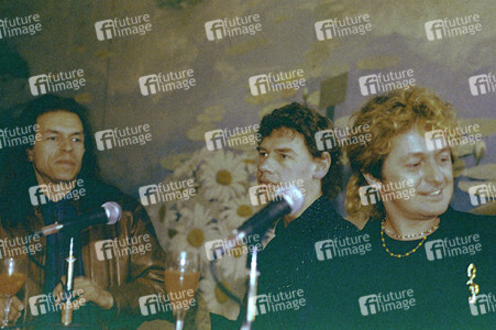 Pressekonferenz mit AWBH in London