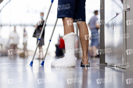 Symbolfoto Beinbruch