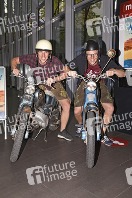 Preview 'Ausgrissn! In der Lederhosn nach Las Vegas' in München