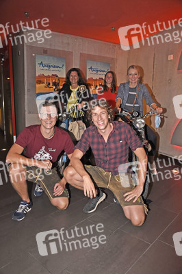 Preview 'Ausgrissn! In der Lederhosn nach Las Vegas' in München