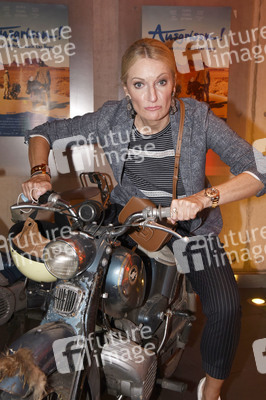 Preview 'Ausgrissn! In der Lederhosn nach Las Vegas' in München