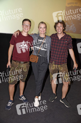 Preview 'Ausgrissn! In der Lederhosn nach Las Vegas' in München