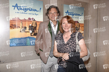 Preview 'Ausgrissn! In der Lederhosn nach Las Vegas' in München