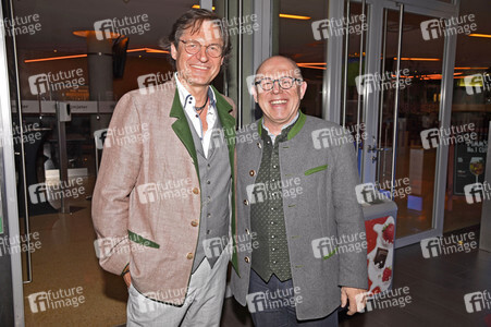 Preview 'Ausgrissn! In der Lederhosn nach Las Vegas' in München