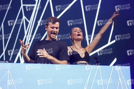 Konzert von Glasperlenspiel in Bonn