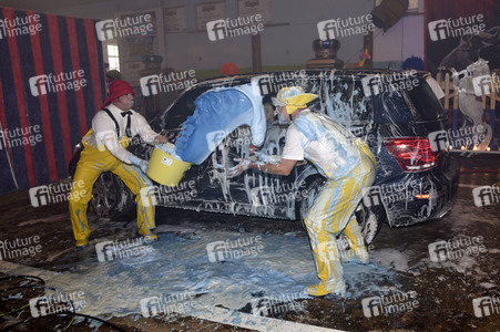 Presse-Premiere 'Clown-Car-Wash' in München