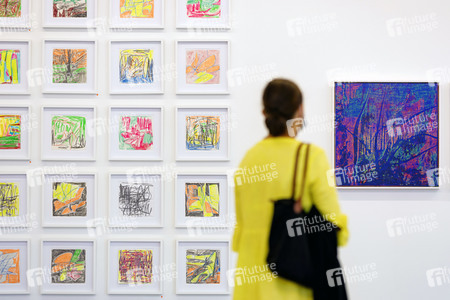 Vernissage 'Höller - Sturm 2' in Köln