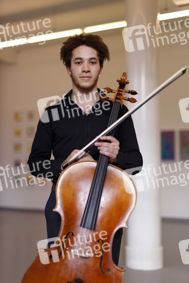 Vernissage 'Höller - Sturm 2' in Köln