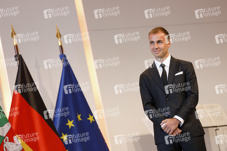 Verleihung des Landesverdienstordens Nordrhein-Westfalen in Köln