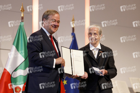 Verleihung des Landesverdienstordens Nordrhein-Westfalen in Köln