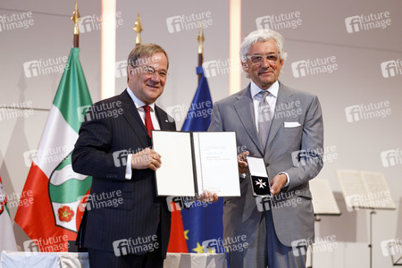 Verleihung des Landesverdienstordens Nordrhein-Westfalen in Köln