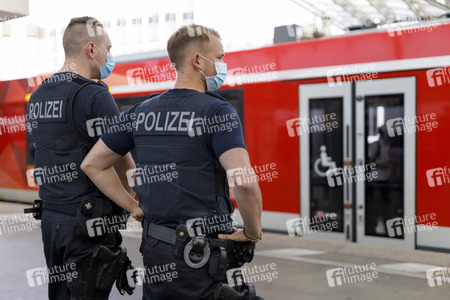 Großaktion zur Einhaltung der Maskenpflicht in Köln