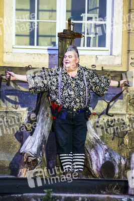 Theaterpremiere 'The Addams Family' in Dresden