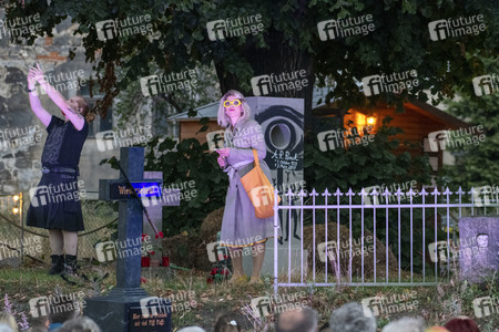 Theaterpremiere 'The Addams Family' in Dresden