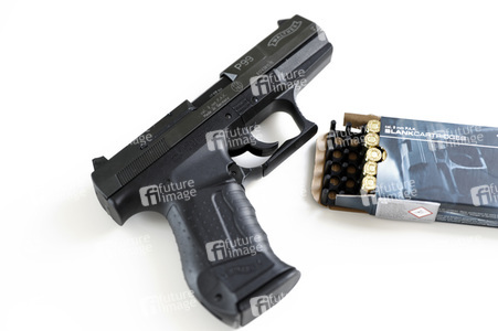 Symbolfoto Kleiner Waffenschein