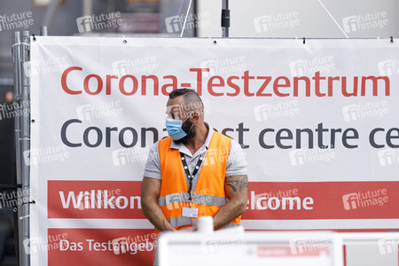 Symbolfoto Corona-Testzentrum