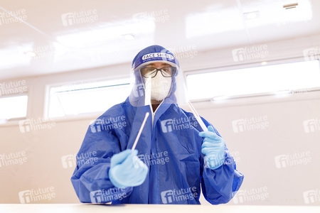 Symbolfoto Corona-Testzentrum