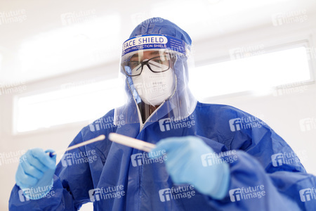 Symbolfoto Corona-Testzentrum