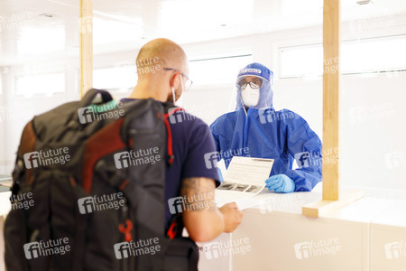 Symbolfoto Corona-Testzentrum