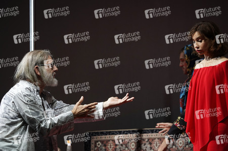 Theaterprobe 'Melissa kriegt alles' in Berlin