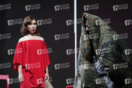 Theaterprobe 'Melissa kriegt alles' in Berlin