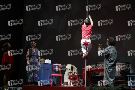 Theaterprobe 'Melissa kriegt alles' in Berlin