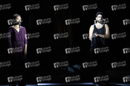 Theaterprobe 'Gott ist nicht schüchtern' in Berlin