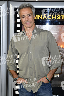 Filmpremiere 'Die Epoche des Menschen' in Berlin
