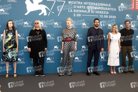 Photocall der Jury, Internationale Filmfestspiele von Venedig 2020