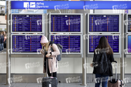 Symbolfoto Reiserückkehrer